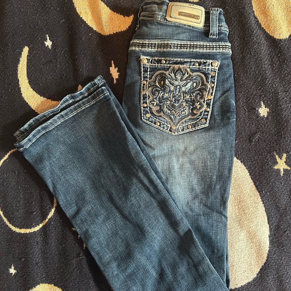 Stylish Boot Cut Jeans with Embroidered Pocket